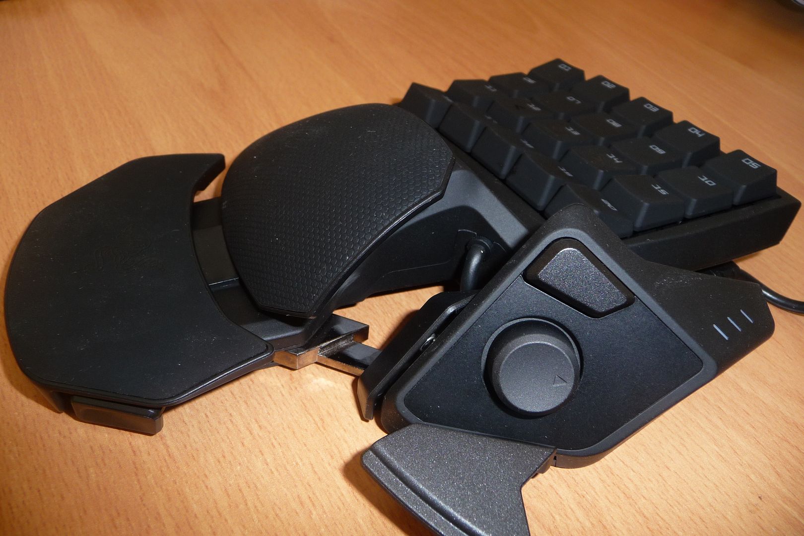 Aprobado por PeM: Razer Orbweaver. - Pastando en Mulgore